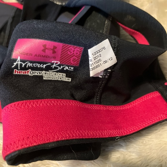 Under Armour Armour Bra Heat Gear Sports Bra 36C - Picture 6 of 6